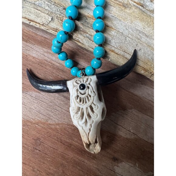 Turquoise Bead Necklace With Carved Bone Bull Skull Pendant & Brown Leather Cord - Picture 1 of 7